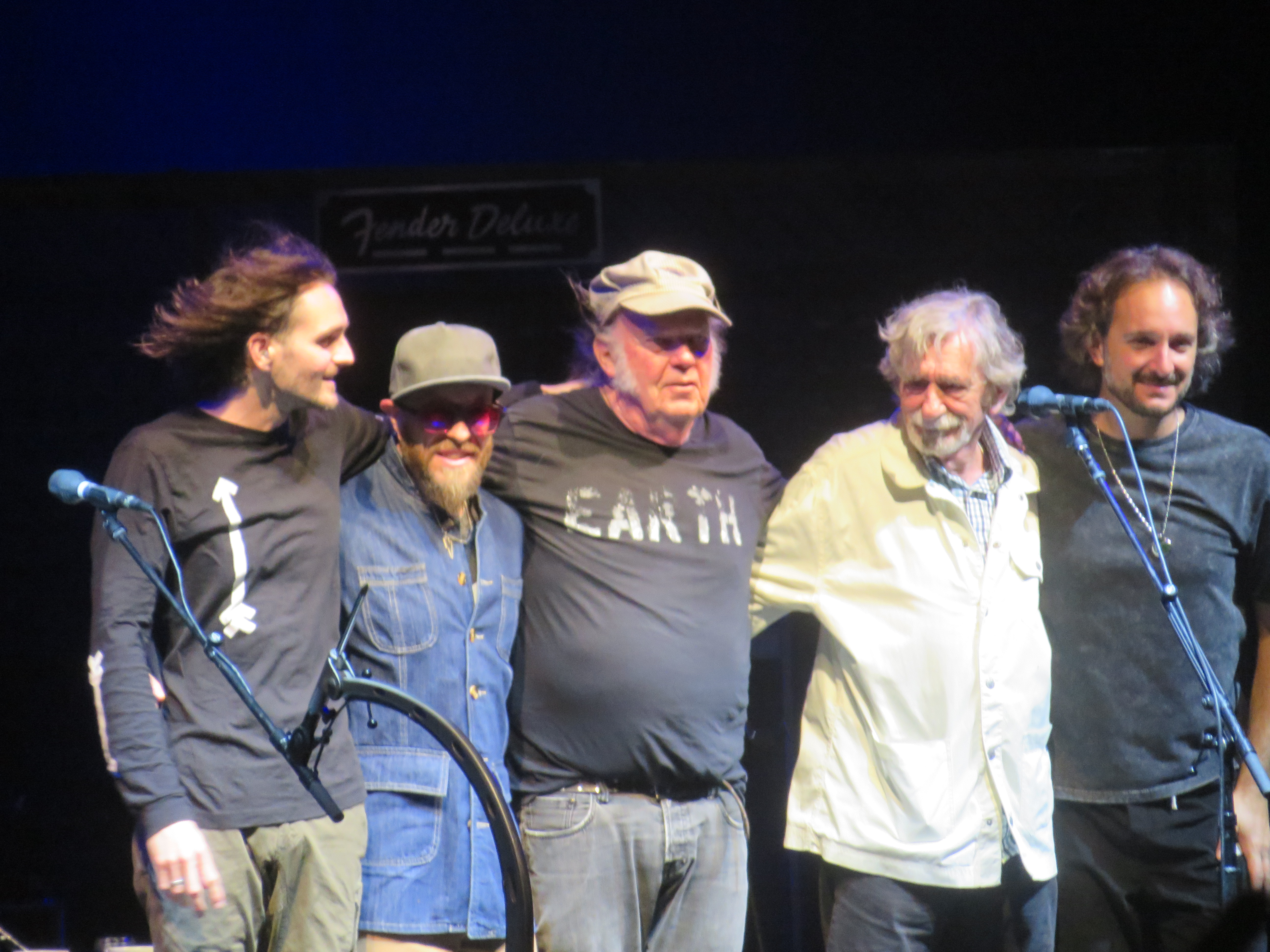 NeilYoungAndTheChromeHearts2025-08-17BeerStageTorontoCanada (17).JPG